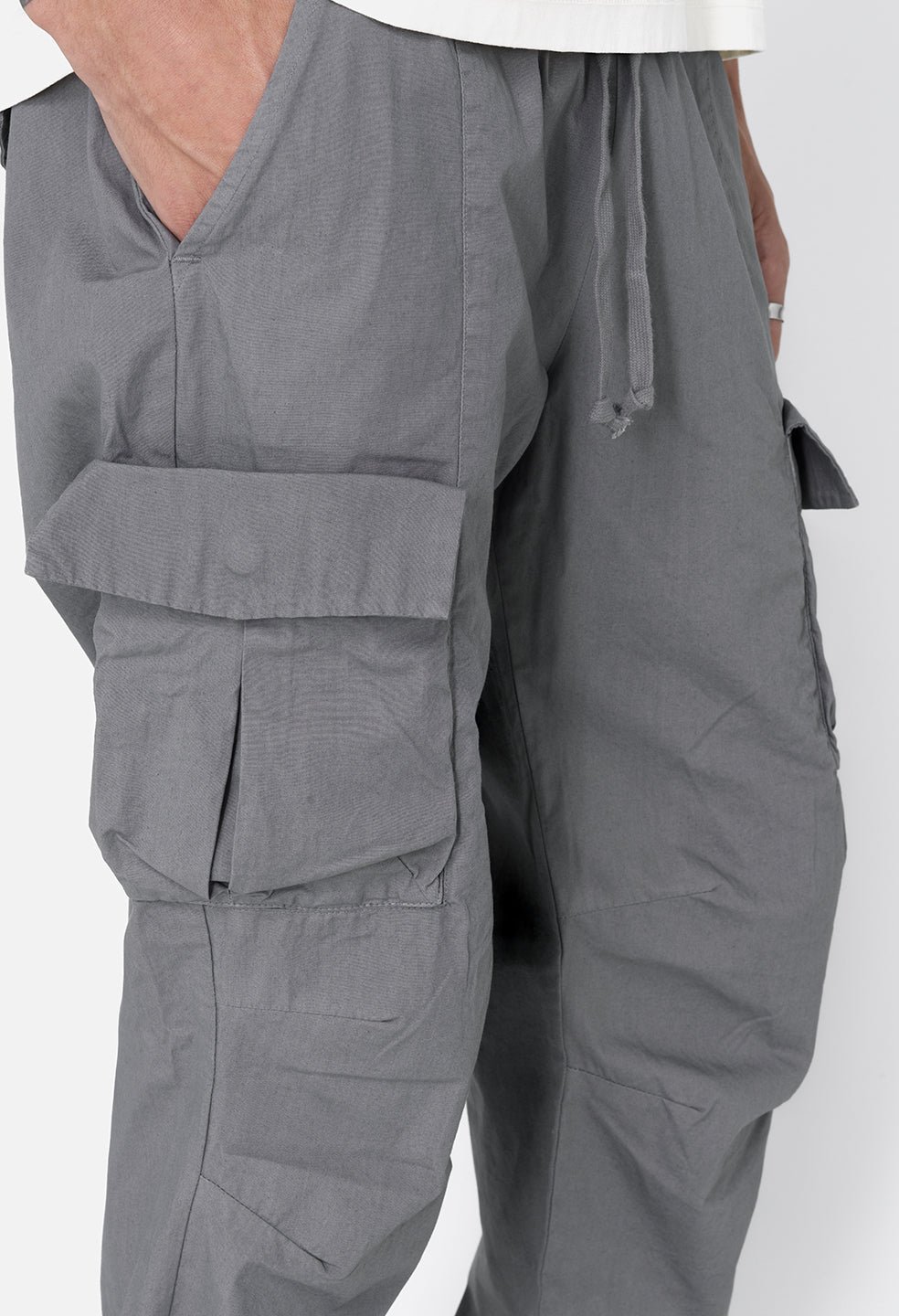 Back Sateen Cargo Pants / Charcoal - Image 2