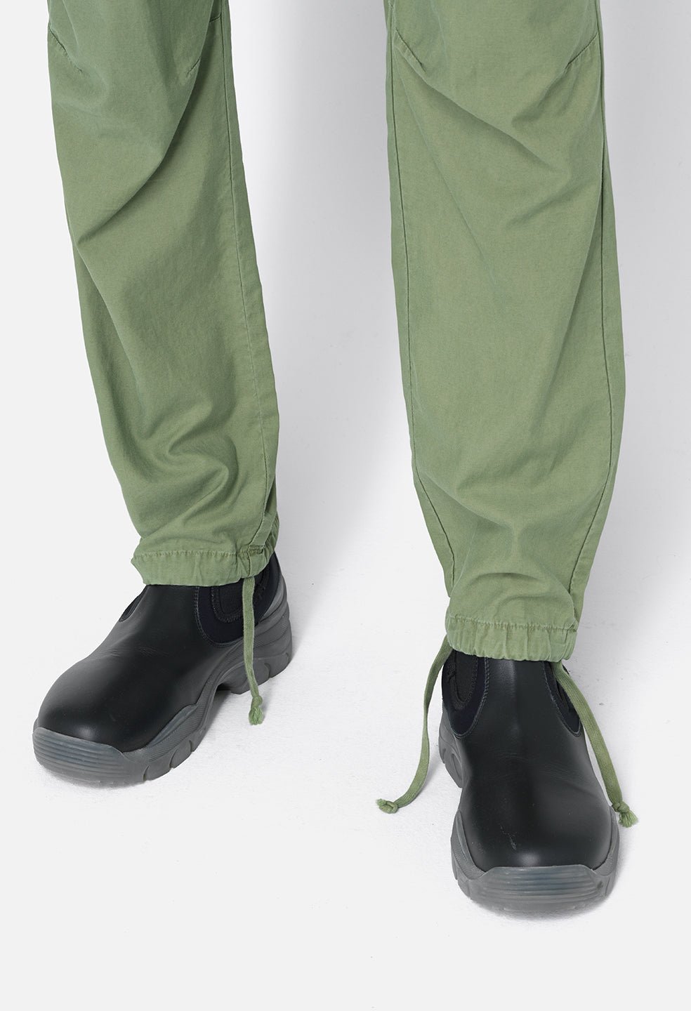 Back Sateen Cargo Pants / Olive - Image 8