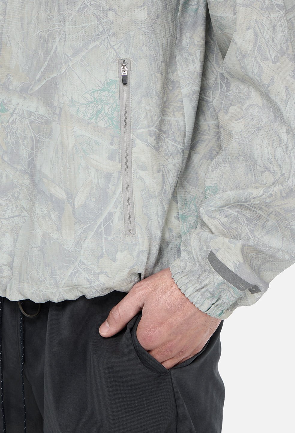 Inverness Anorak / Spray Green x Antique White - Image 10