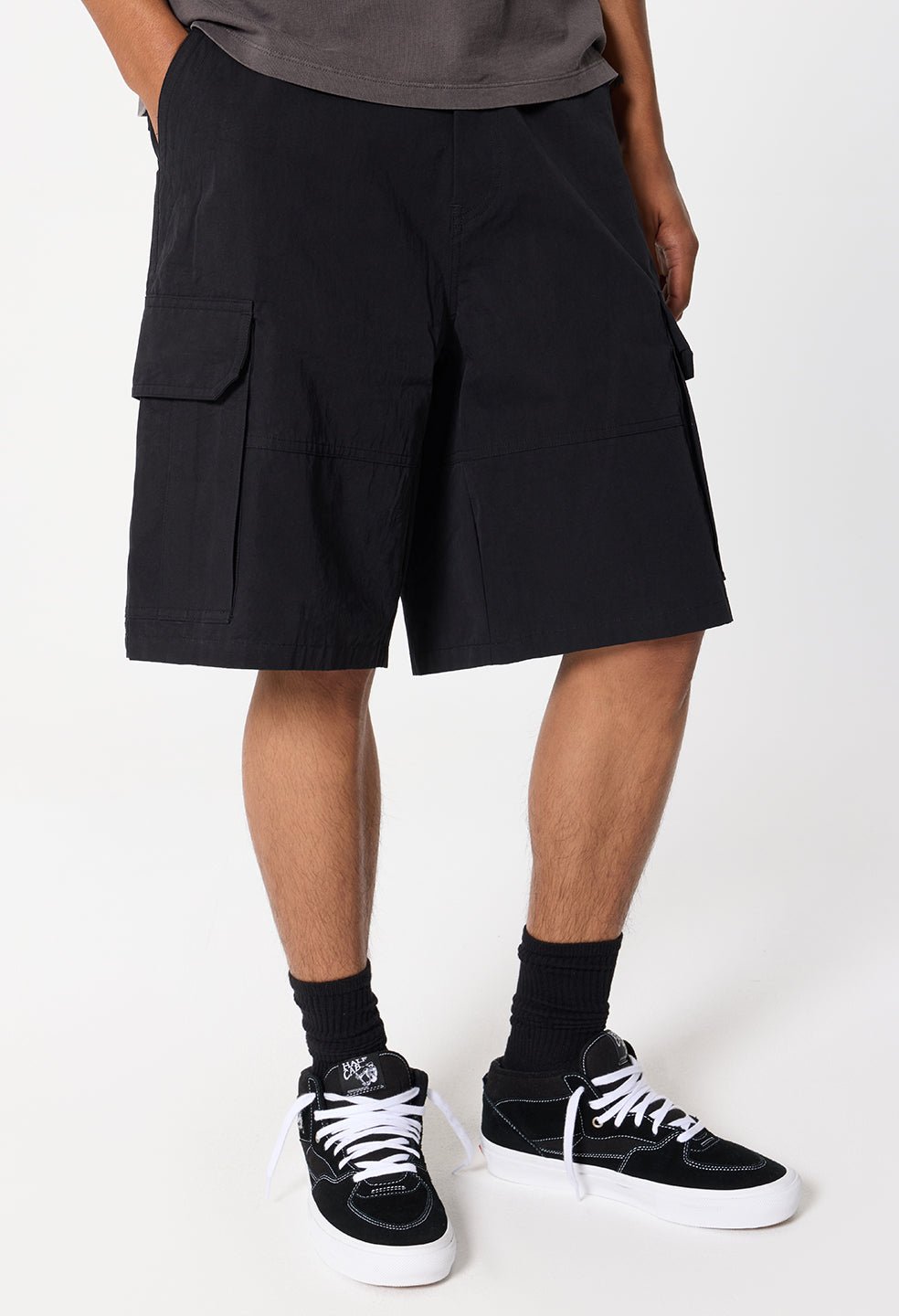 Cotton Southport Cargo Shorts / Black - Image 2