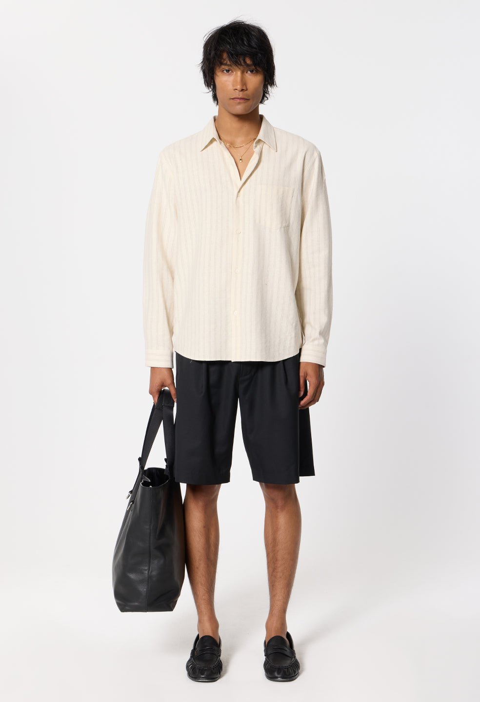 Wool Wide Easy Shorts / Black - Image 4